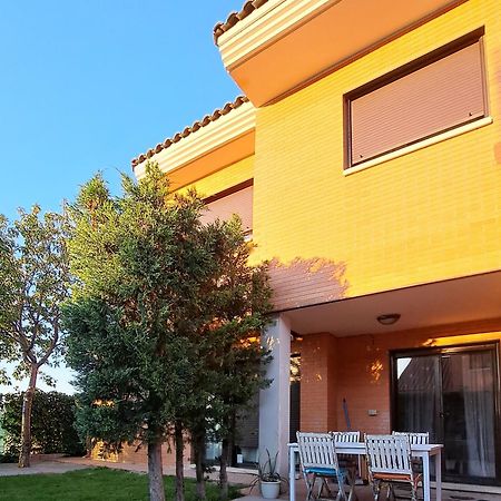 La Casa Del Cipres Villa Aldeamayor de San Martin Eksteriør bilde