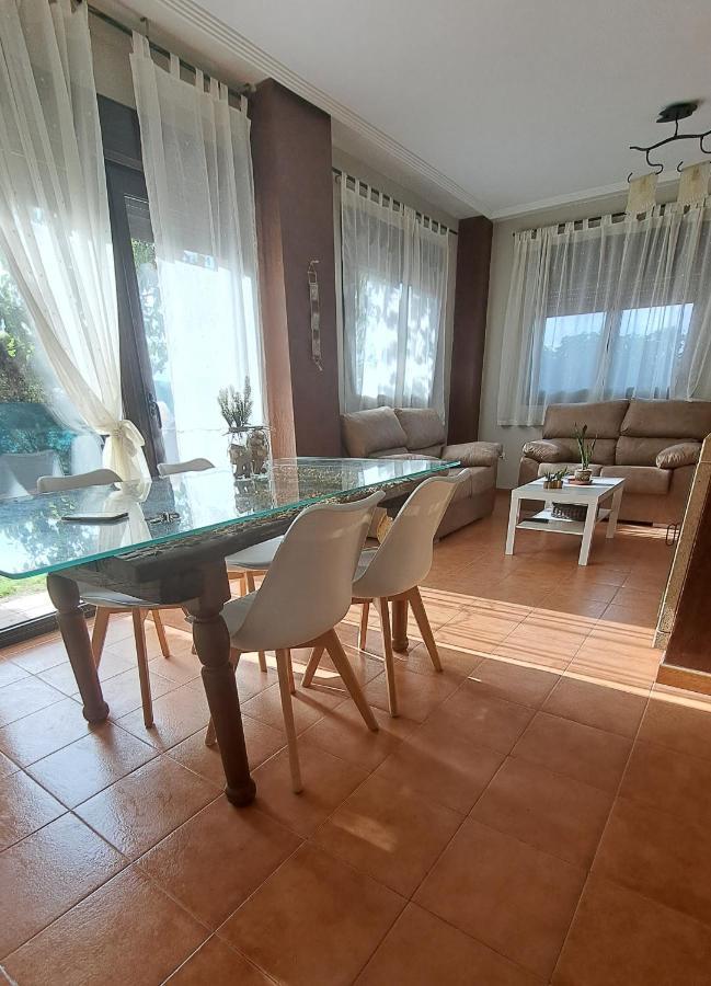 La Casa Del Cipres Villa Aldeamayor de San Martin Eksteriør bilde